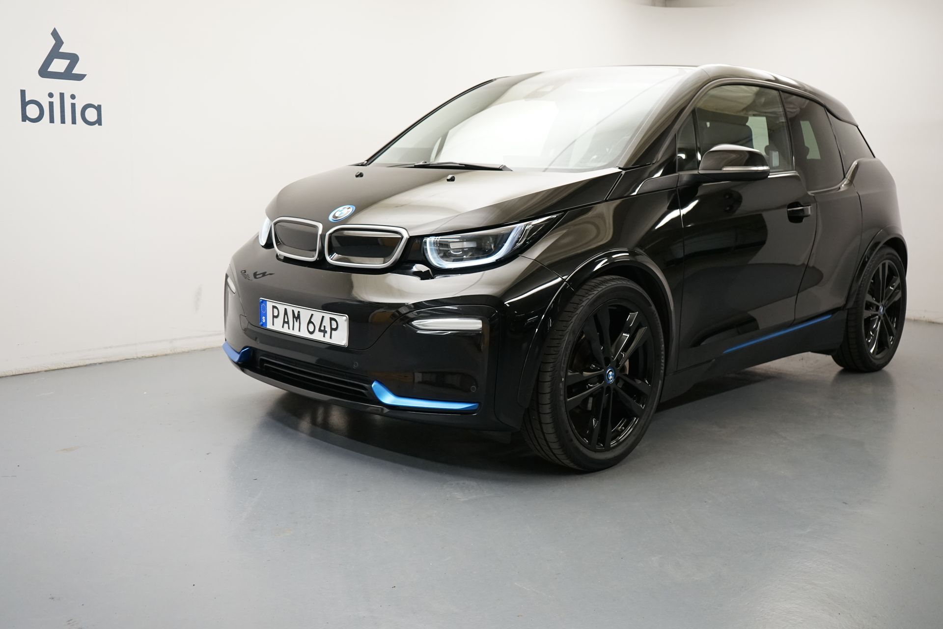 BMW i3s