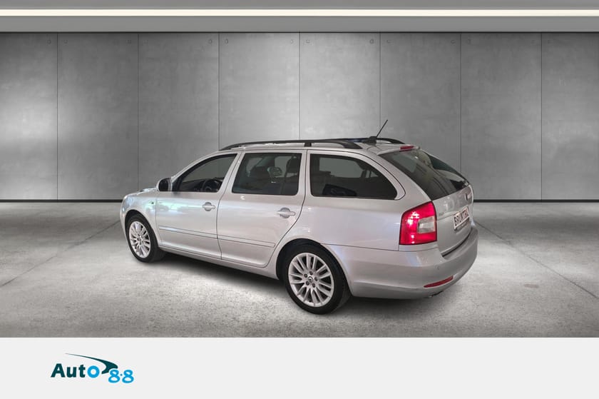 Bilde 2 av Škoda Octavia Stasjonsvogn – L&K