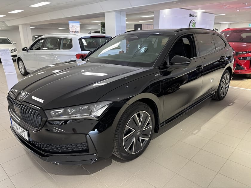 Bild 3 av Škoda Superb iV Kombi