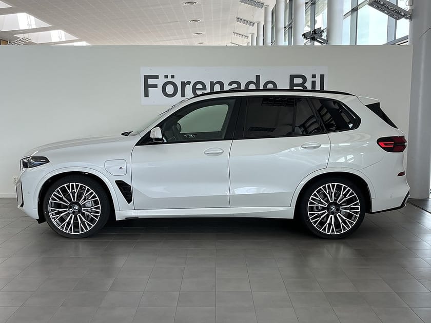 Bild 3 av BMW X5 xDrive50e 2,95%ränta M Sport 22" Drag H/K Panorama