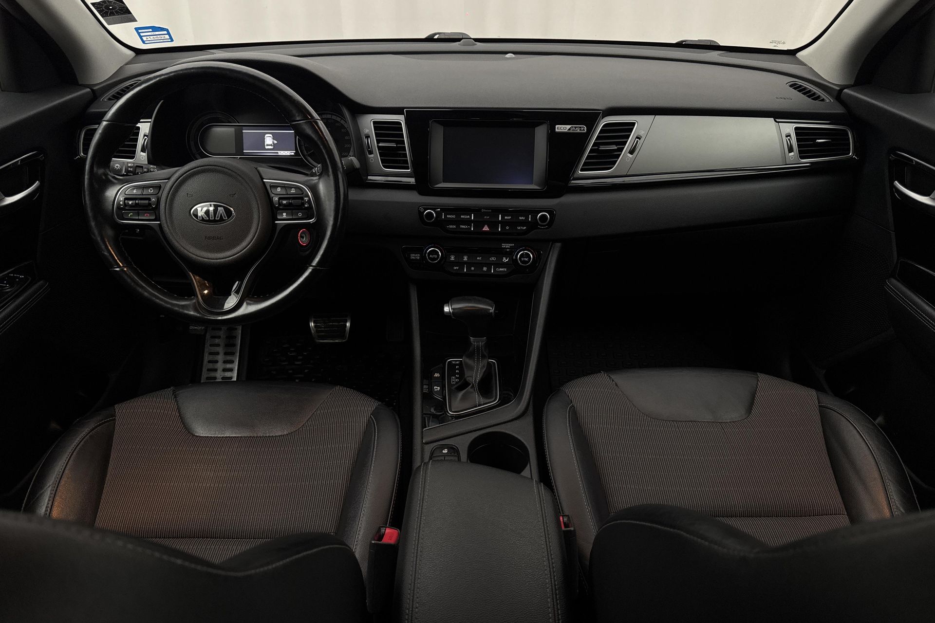 Kia Niro P-HEV 2018, bild 7/10