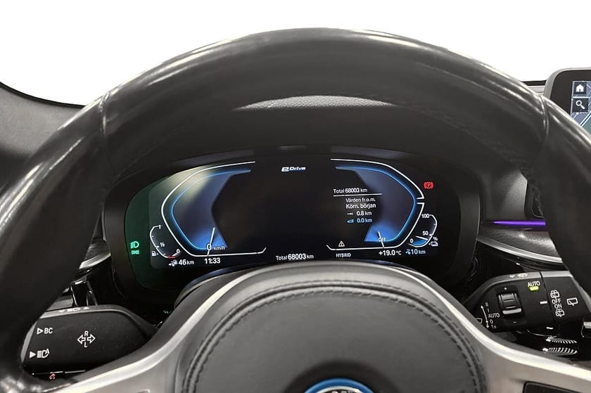 Bild 5 av BMW 530e xDrive Touring M Sport Drag Carplay Navi Kamera
