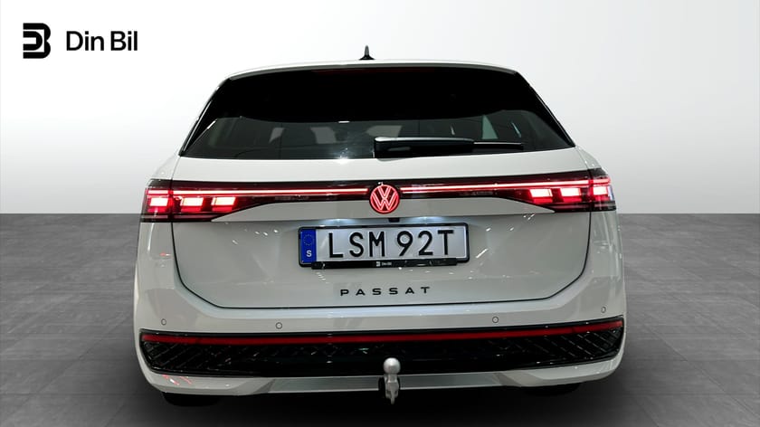 Bild 5 av Volkswagen Passat Variant eHybrid R-Line SWE Edition 272 HK DSG