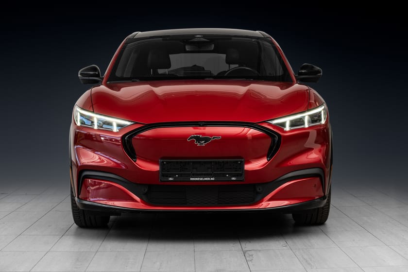 Bilde 3 av Ford Mustang Mach-E Standard Range AWD SR//TEKNO+//PANORAMA//HENGERFESTE//AWD