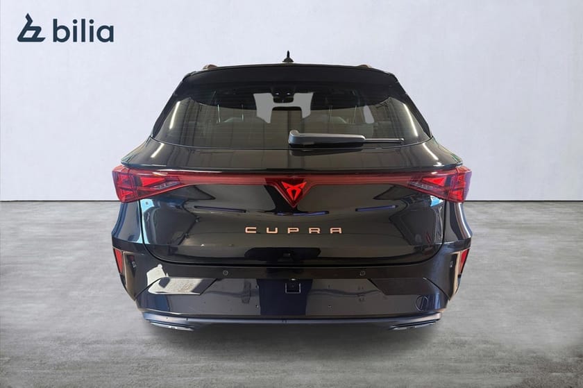 Bild 5 av CUPRA Leon Sportstourer 1.5 ETSI 150HK Backkamera, A-Farthållare, Ellucka