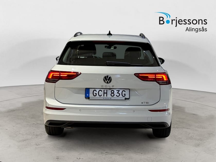 Bild 4 av Volkswagen Golf Sportscombi eTSI 130hk Värmare/Drag/Backkamera
