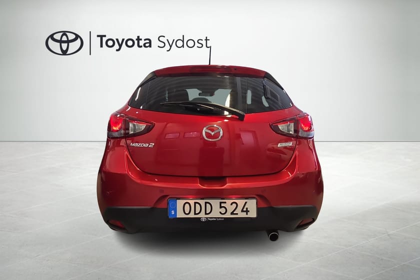 Bild 4 av Mazda 2 P-sensorer bak, HUD, Dödavinkel varnare, Skin mm