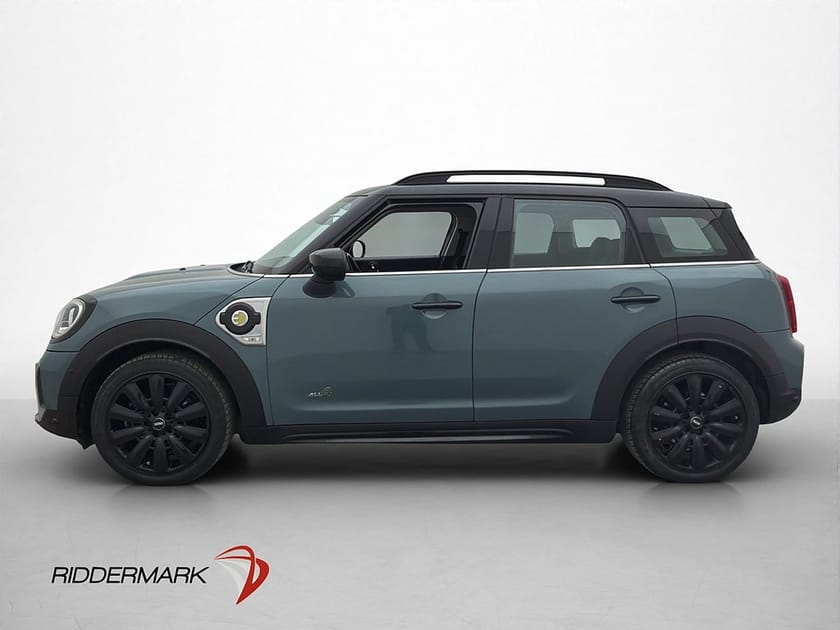 Bild 5 av MINI Countryman Cooper SE ALL4 220hk Experience Cockpit Navi Skinn
