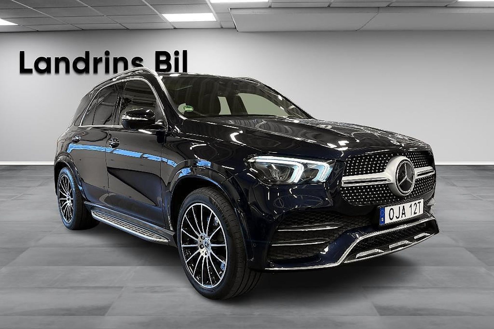 Mercedes-Benz GLE 2023, kuva 3/10