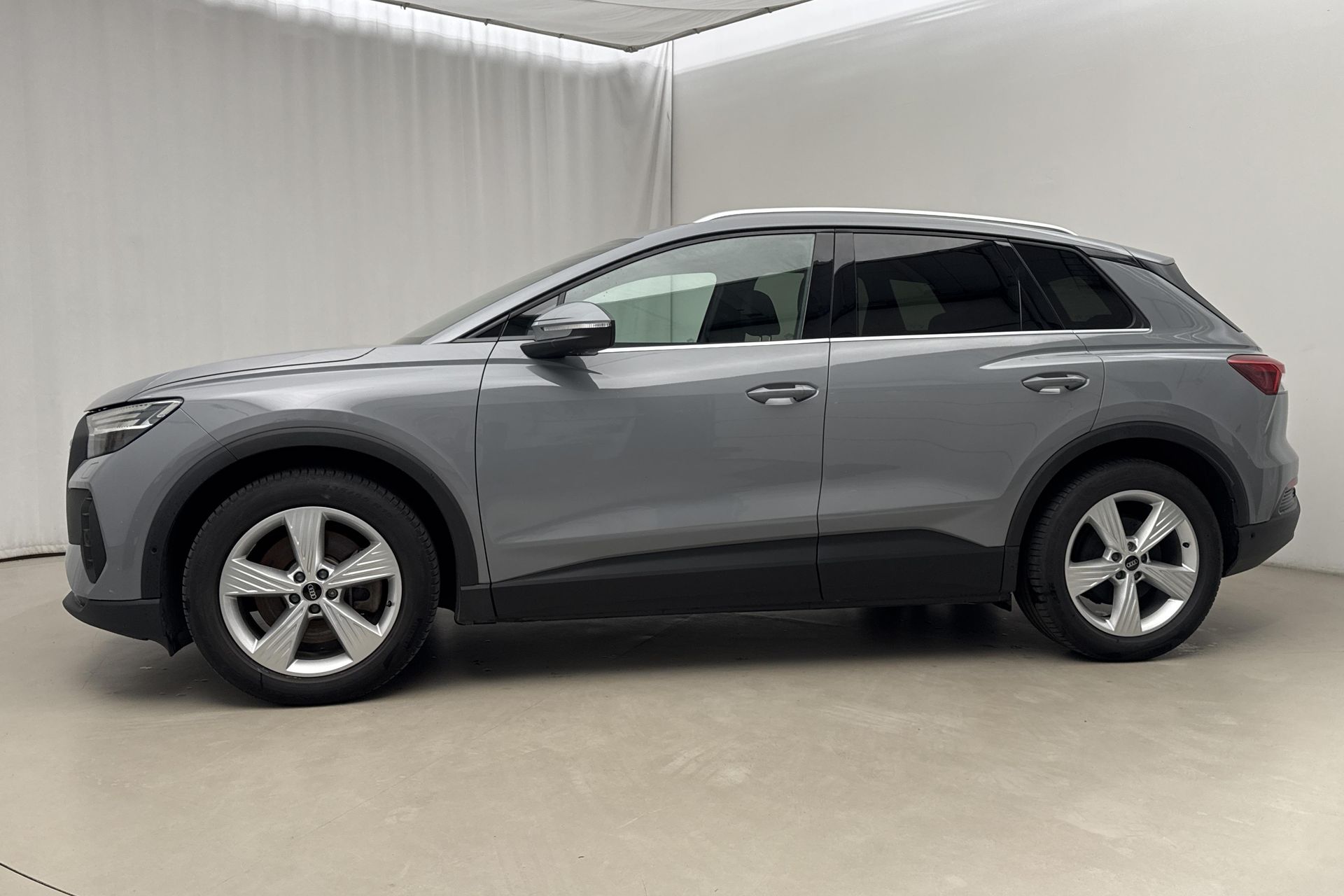 Audi Q4 e-tron Q4 40 e-tron 2023, bild 2/10