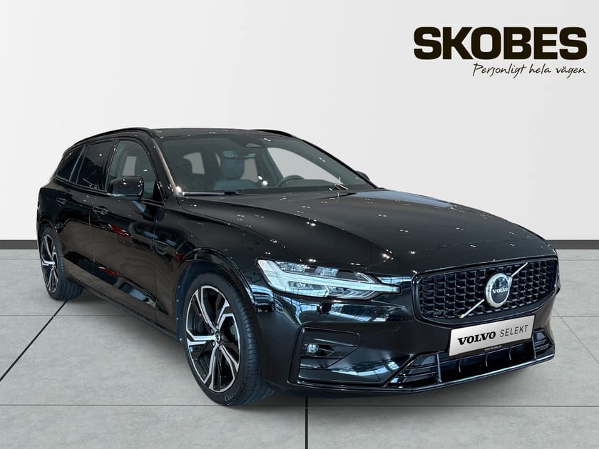 Bild 1 av Volvo V60 B4 Diesel Plus Dark