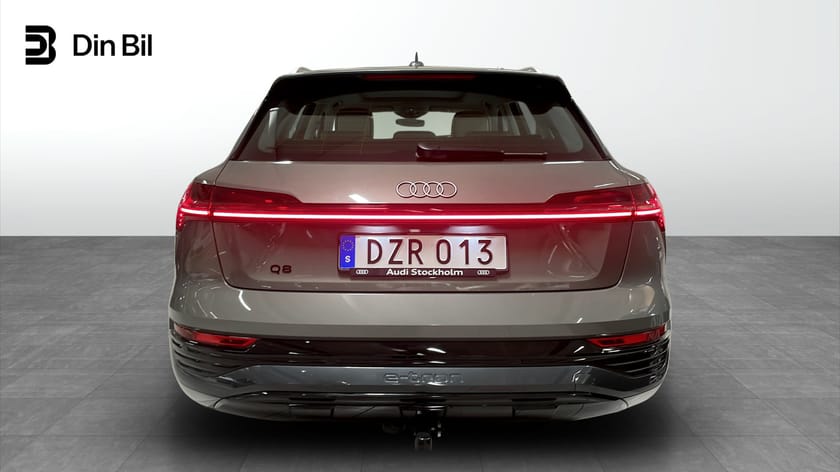 Bild 5 av Audi Q8 50 e-tron quattro 340HK Proline