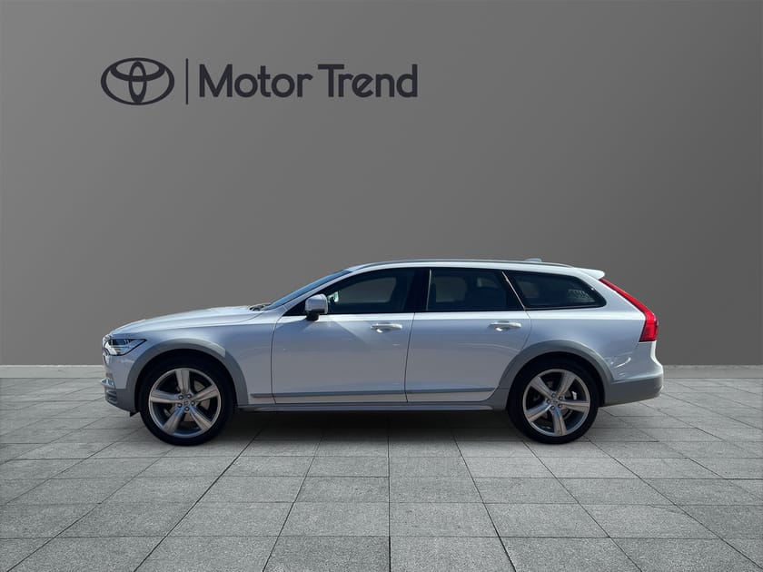 Bild 3 av Volvo V90 Cross Country D5 AWD GEARTRONIC Vinterhjul