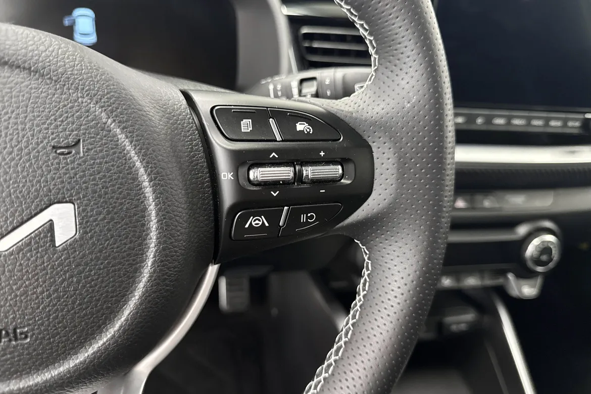 picture of a car
