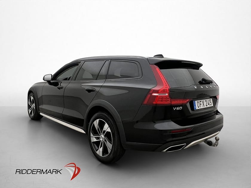 Bild 5 av Volvo V60 Cross Country B4 AWD Panorama Kamera Drag CarPlay