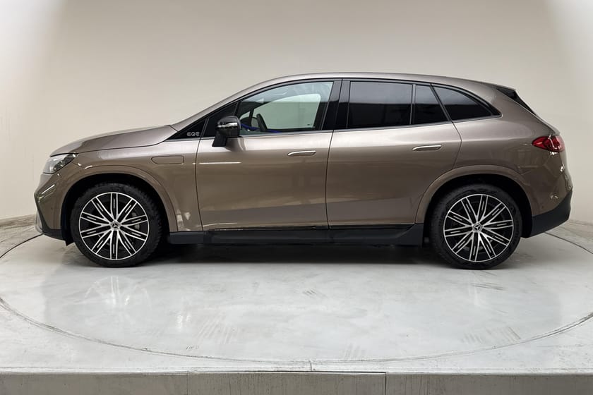 Bild 2 av Mercedes-Benz EQE SUV 350 4MATIC X294 (292hk) AMG Night Premium