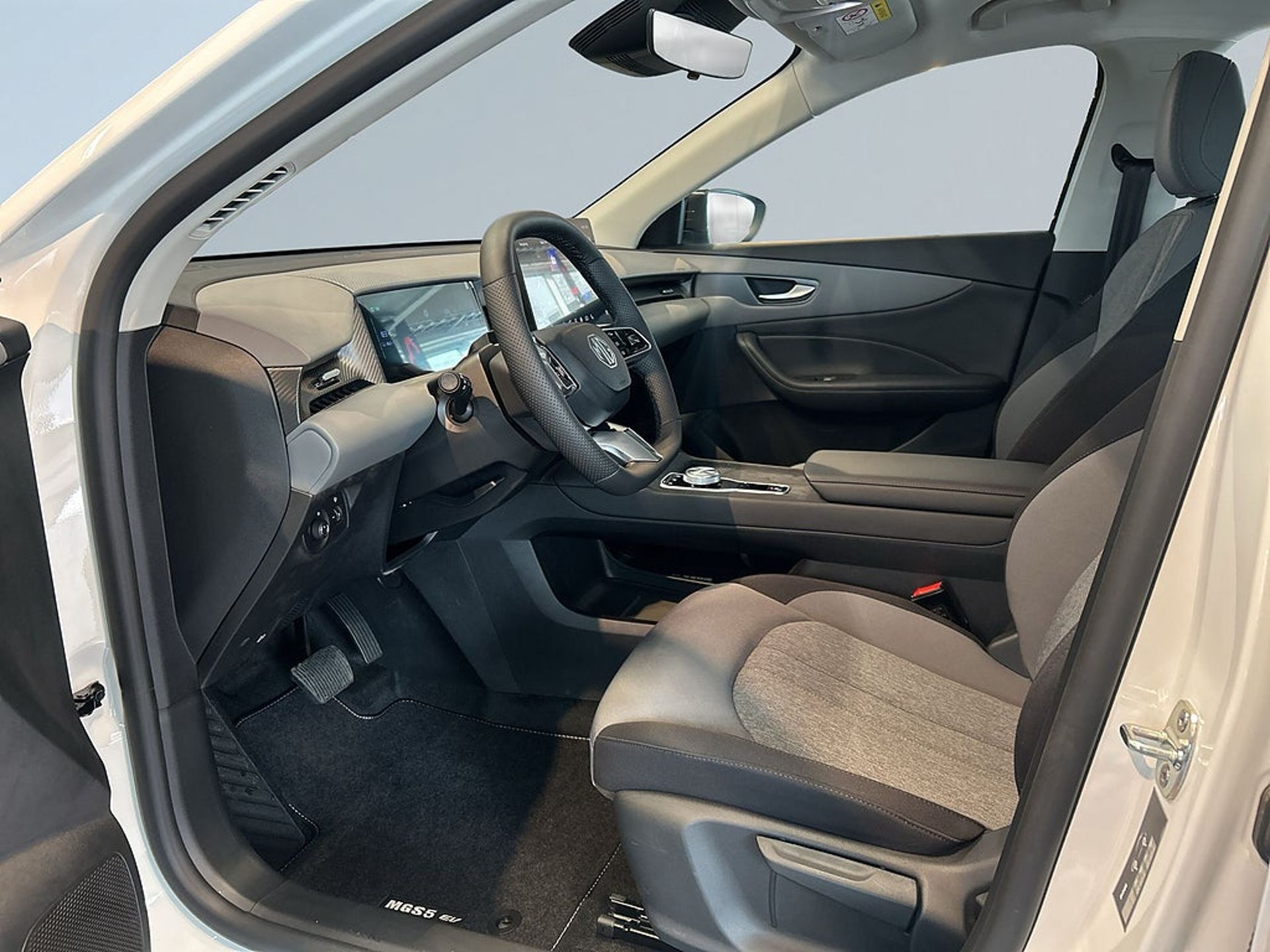 MG S5 EV Comfort 2025, bild 7/20