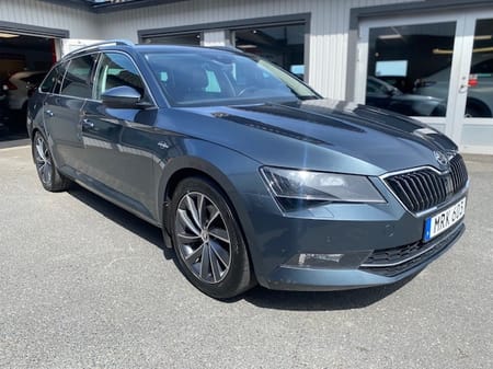 Škoda Superb Kombi 2.0 TDI 4x4 SCR DSG, 190hk, drag, ny kamrem