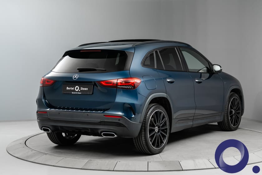 Bilde 4 av Mercedes-Benz GLA 250 e ///AMG | Premium | Panorama | Nattpakke | Krok