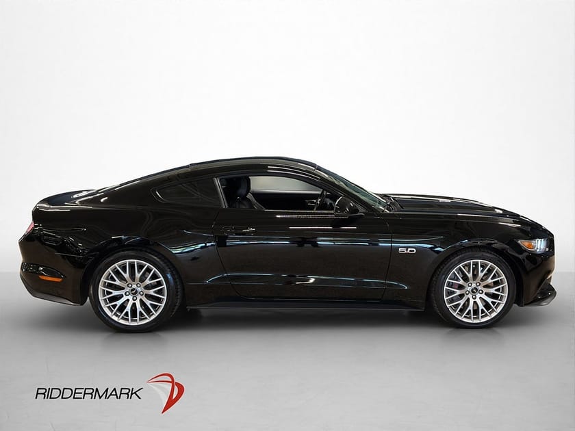 Bild 4 av Ford Mustang GT 5.0 V8 421hk Sv.Såld Skinn Ventilerade-Säten
