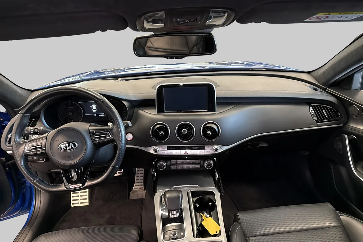 picture of a car