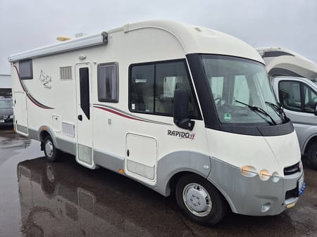 Rapido Campervan Fiat S8 2,3 130HK Husbil