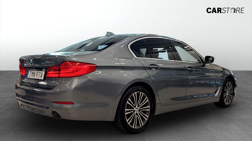 Bild 2 av BMW 530e xDrive iPerformance Sedan // // Sedan, G30 12kWh (252hk)