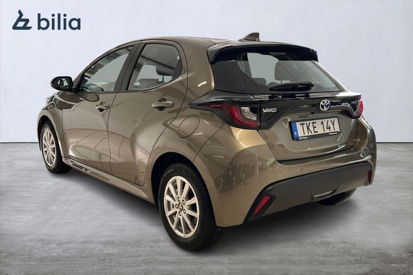 Bild 2 av Toyota Yaris Hybrid 1,5 5D Active Komfortpaket P-Sensorer
