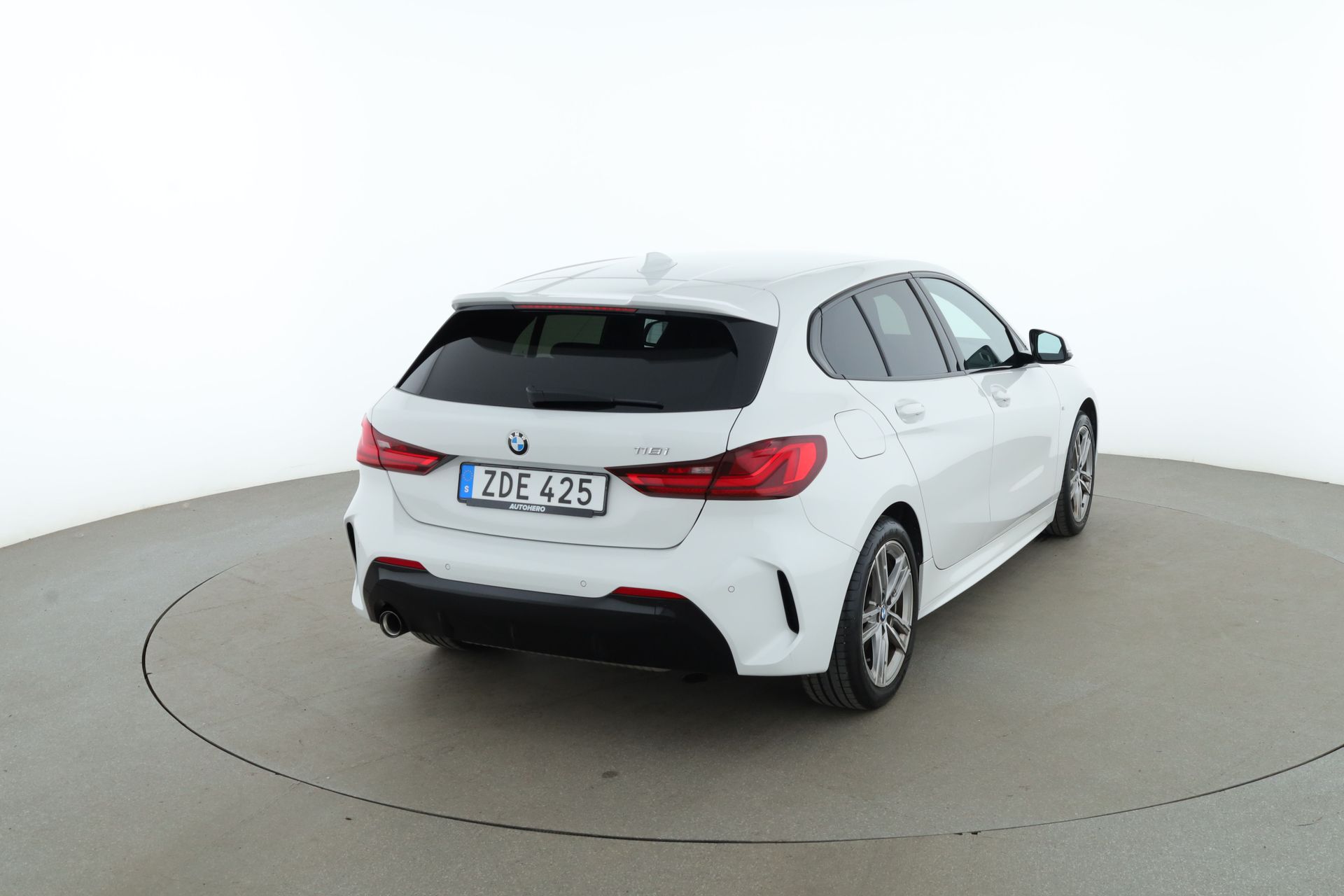 BMW 118 i M Sport / Rattvärme, PDC 2021, bild 6/40