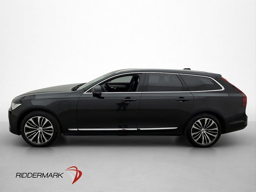 Bild 4 av Volvo V90 Recharge T6 AWD P-Värmare 360°  Drag Moms Navi