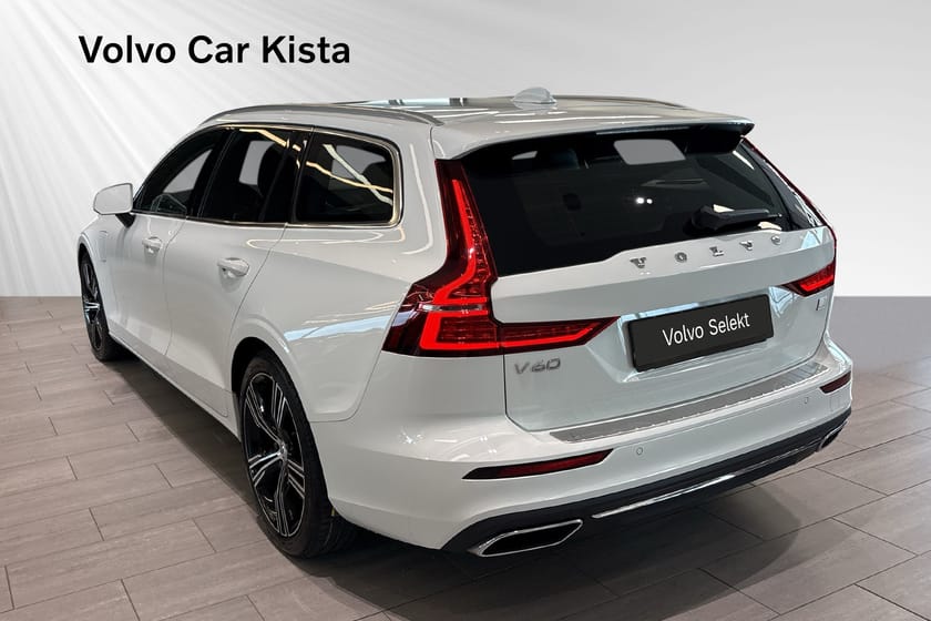 Bild 4 av Volvo V60 Recharge T6 II Inscription Läder Carplay B-Kamera