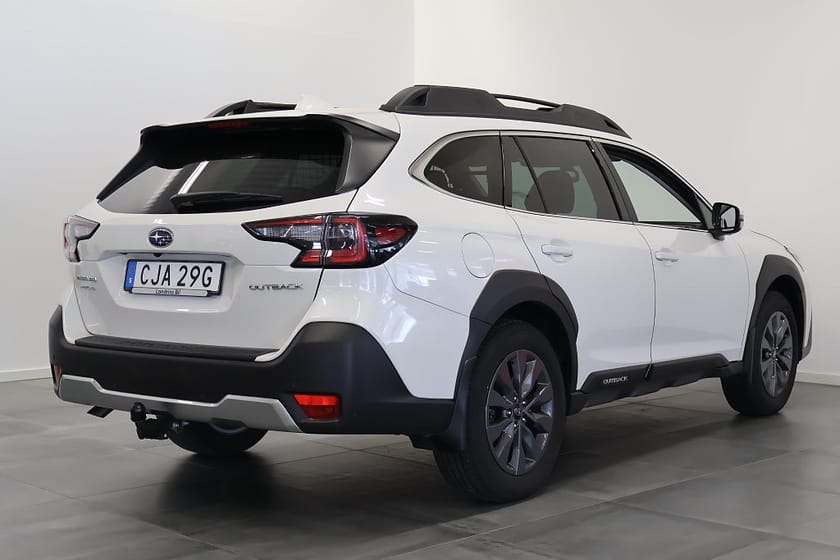 Bild 3 av Subaru Outback 2.5 4WD XFuel Limited Edition V-Hjul Drag Skinn