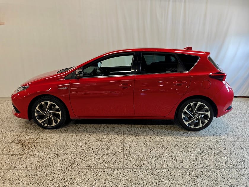 Bild 2 av Toyota Auris Hybrid e-CVT, 136hk Active Plus