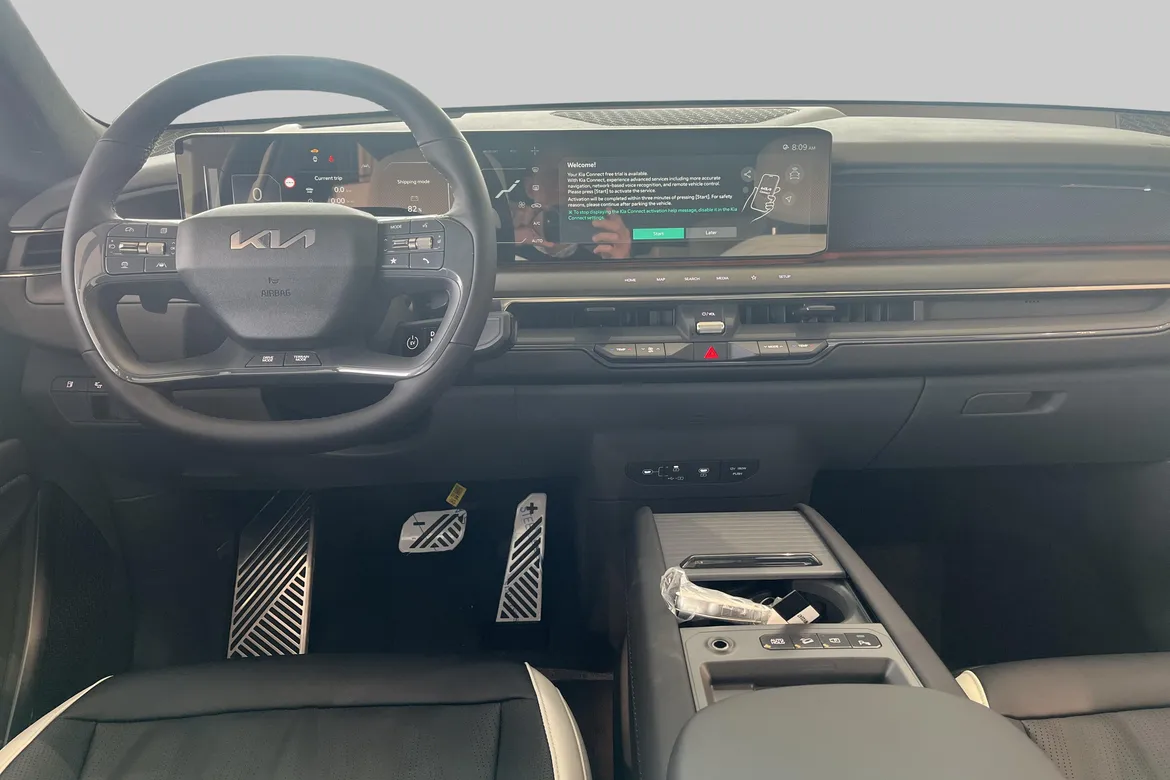 picture of a car