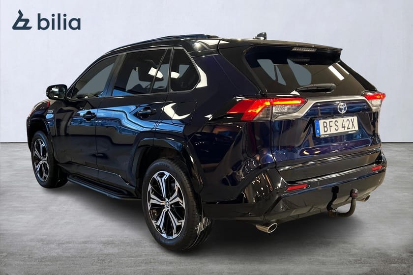 Bild 3 av Toyota RAV4 Laddhybrid 2,5 AWD-I Style Premium JBL Nyservad Nya Sommarhjul
