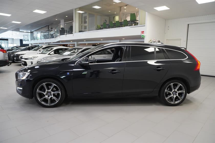 Bild 3 av Volvo V60 D4 Ocean Race Edition Värmare Skinn Drag 181hk