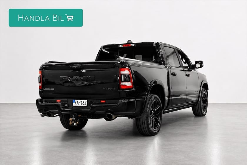 Bild 5 av RAM 1500 Crew Cab 5.7 V8 HEMI 4x4 Laramie Night Edition Drag Pano Luft Moms