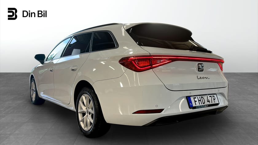 Bild 3 av SEAT Leon Sportstourer 1.0 eTSI 110 HK DSG / Digitalt kombi