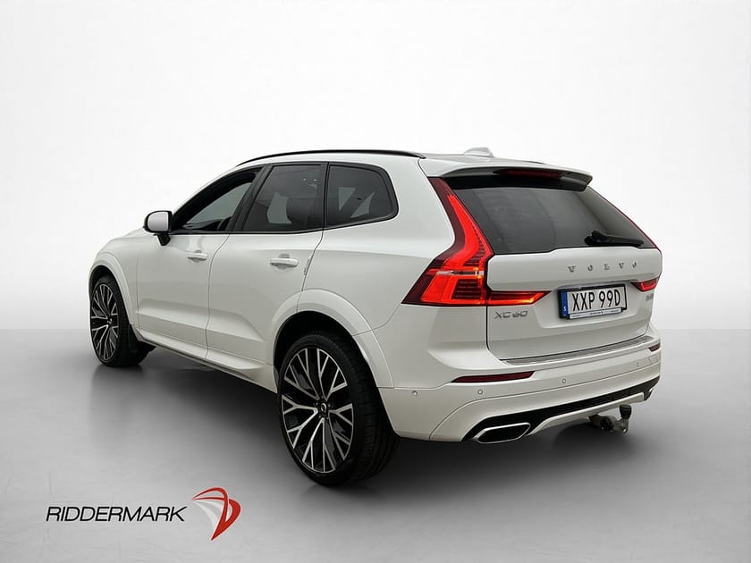 Bild 5 av Volvo XC60 B5 AWD R-Design Luftfjädring B&W Pano Massage