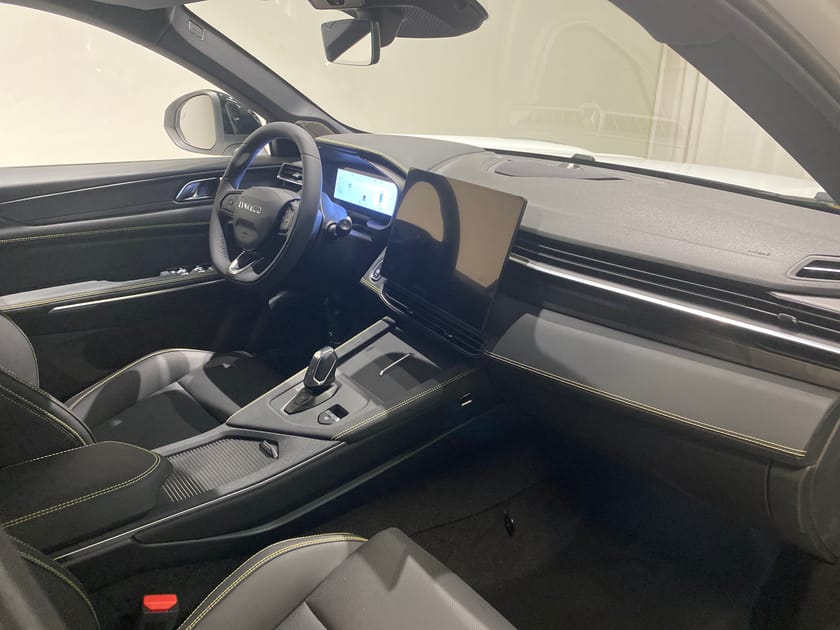Bild 2 av Lynk & Co 01 PHEV More Privatleasing 5195:-/36mån Lagerbil!