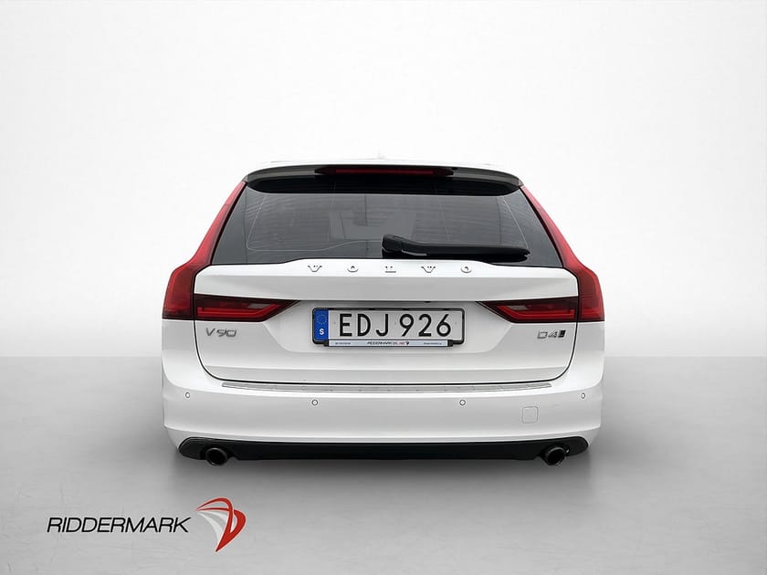 Bild 5 av Volvo V90 D4 AWD Momentum VOC B-Kamera D-Värmare Drag Navi