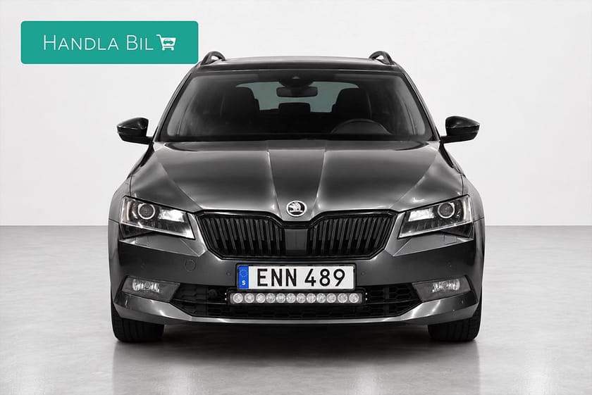 Bild 3 av Škoda Superb Kombi 2.0 TSI 4x4 Aut Sportline B-kam AdaptivF Navi Drag 280hk