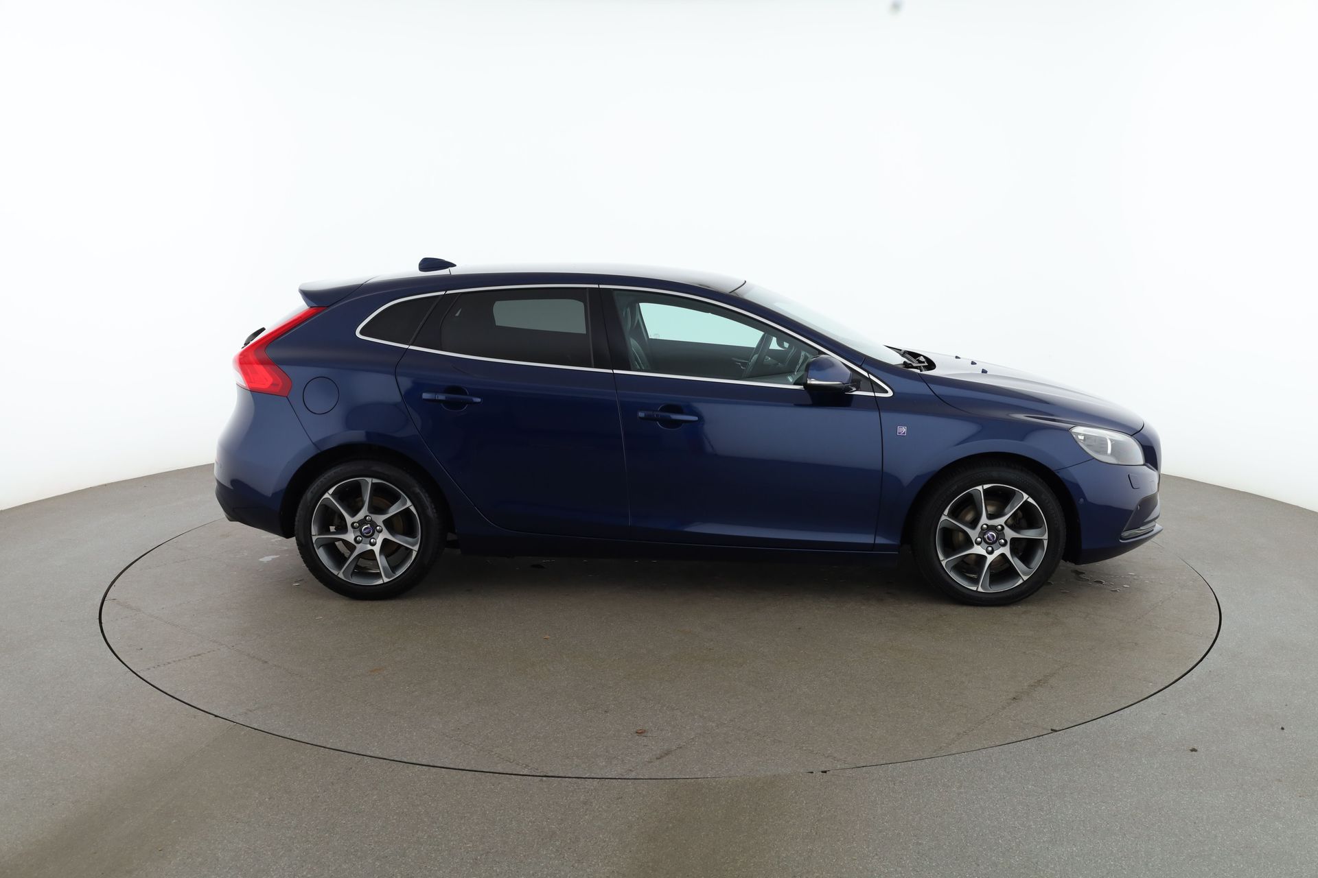 Volvo V40 D3 Ocean Race / VOC 2016, kuva 7/10