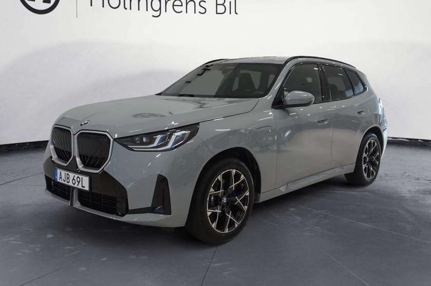 Bild 1 av BMW X3 30e xDrive 