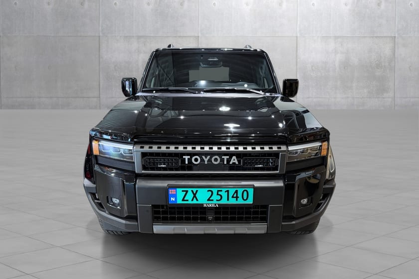 Bilde 2 av Toyota Land Cruiser 2.8 Diesel D-4D Automat 4x4 8 gir Final Edition