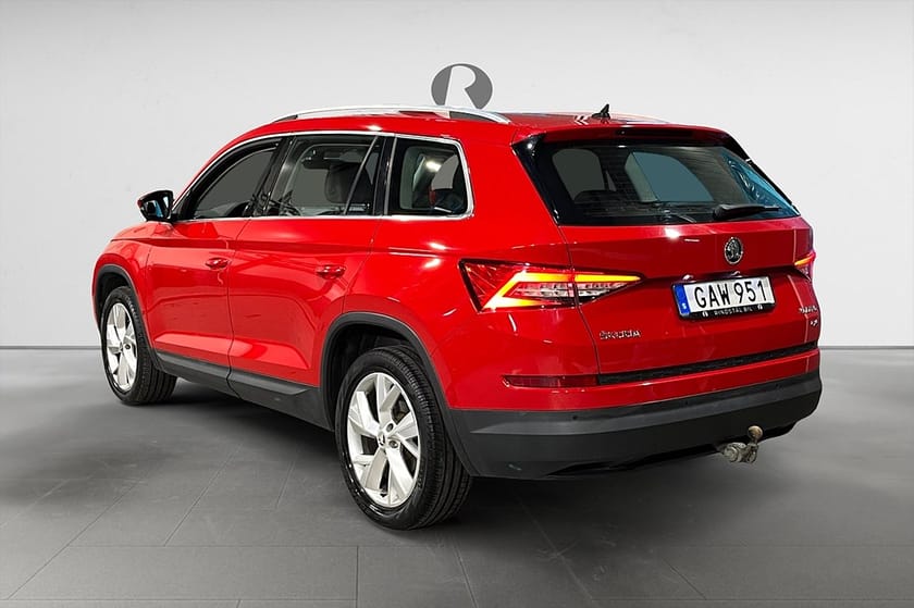 Bild 5 av Škoda Kodiaq 2.0 TSI 180 HK DSG AWD STYLE DRAG 14800MIL NYSERV 19"