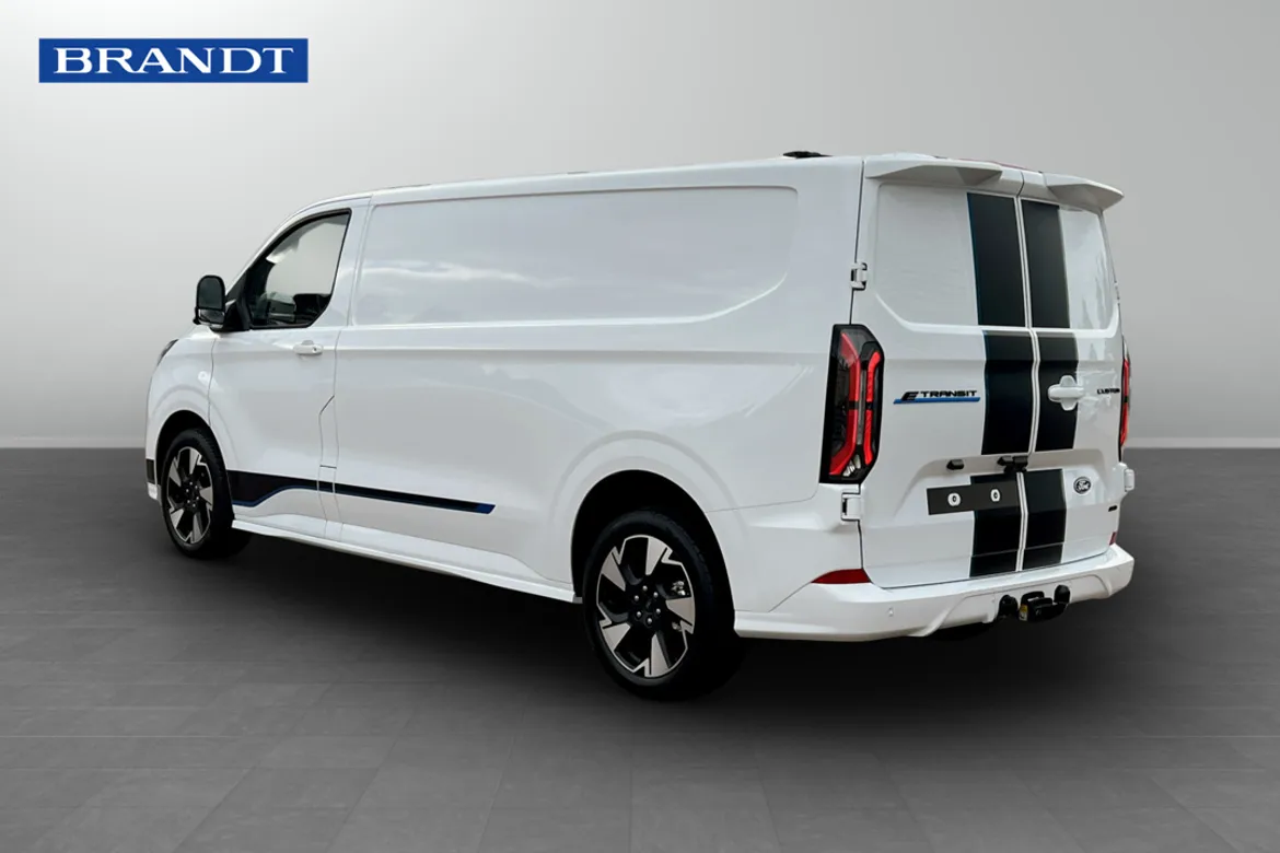Ford Transit Custom 82.5 kWh AWD