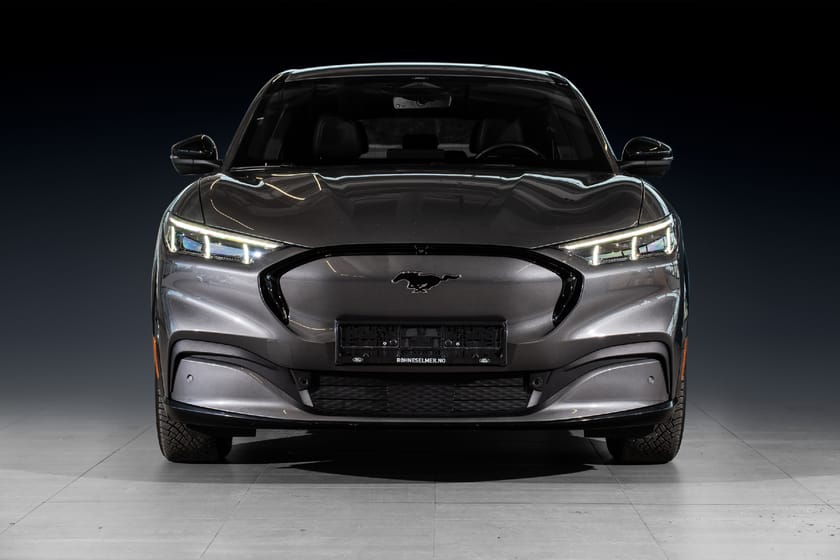 Bilde 2 av Ford Mustang Mach-E Long Range AWD LR|AWD|B&O|360|Skinn|S+V