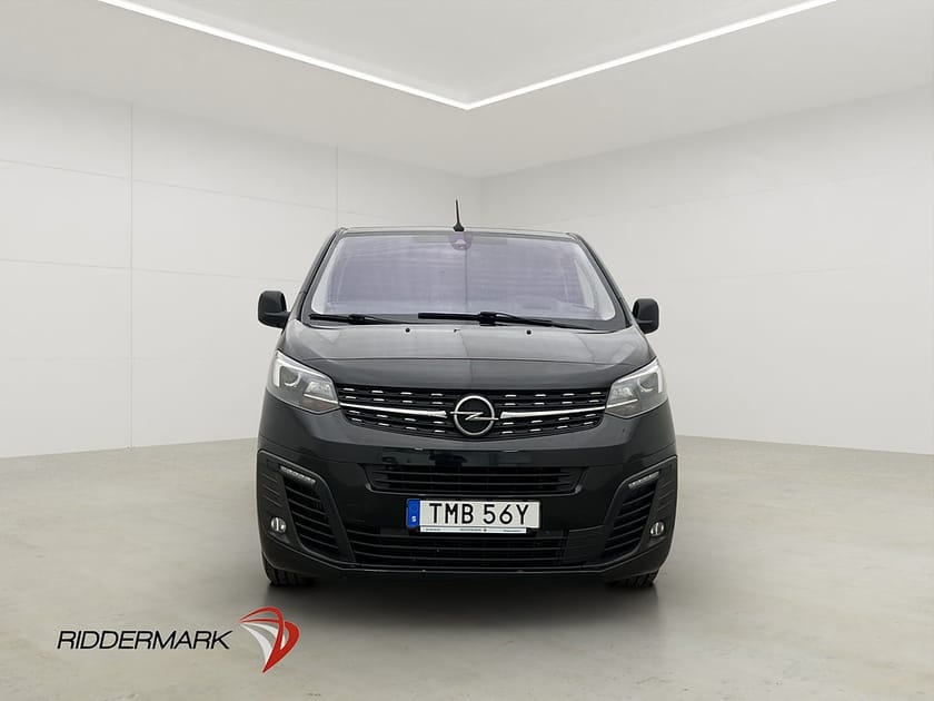 Bild 5 av Opel Vivaro Skåpbil IP L2 177hk Ny-Kamrem Värm Drag Kamera CARPLAY Moms