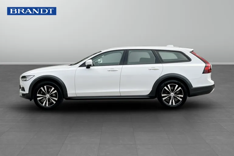 Volvo V90 Cross Country